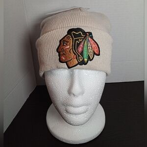 New 1x NHL Chicago Blackhawks Knit Hat! Cream. Unisex